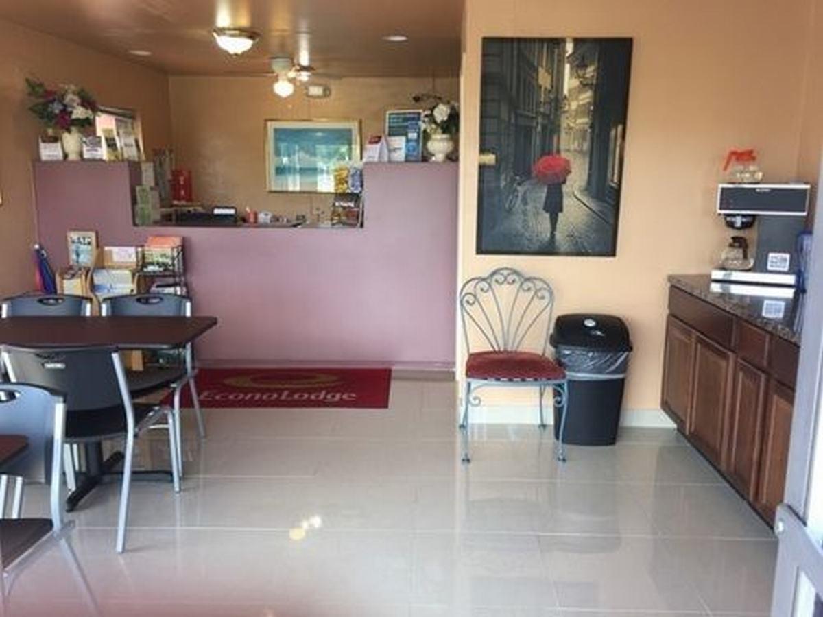 נורת' פורט מיירס Econo Lodge North מראה חיצוני תמונה