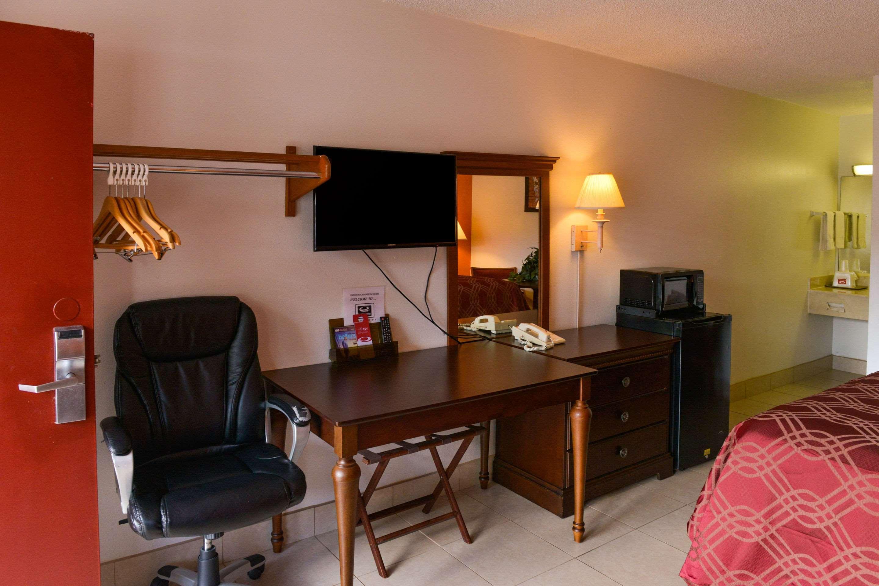 נורת' פורט מיירס Econo Lodge North מראה חיצוני תמונה