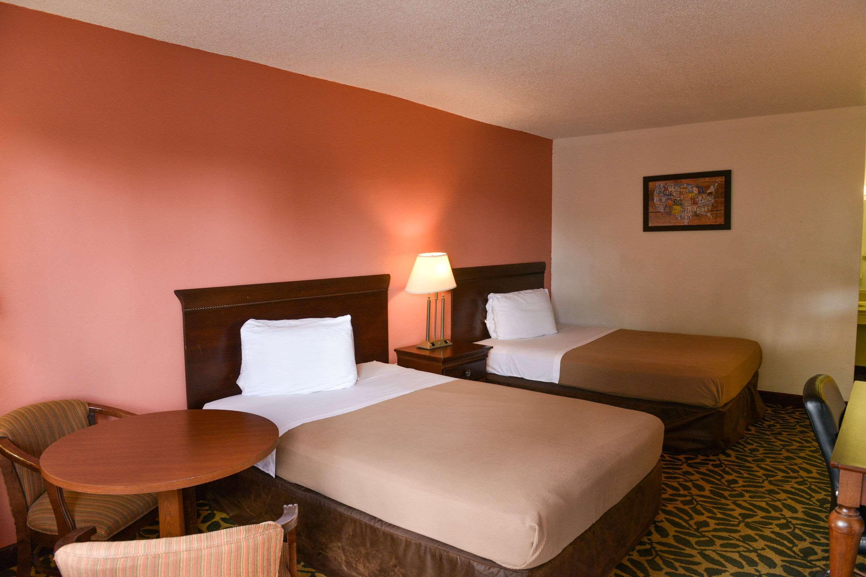 נורת' פורט מיירס Econo Lodge North מראה חיצוני תמונה