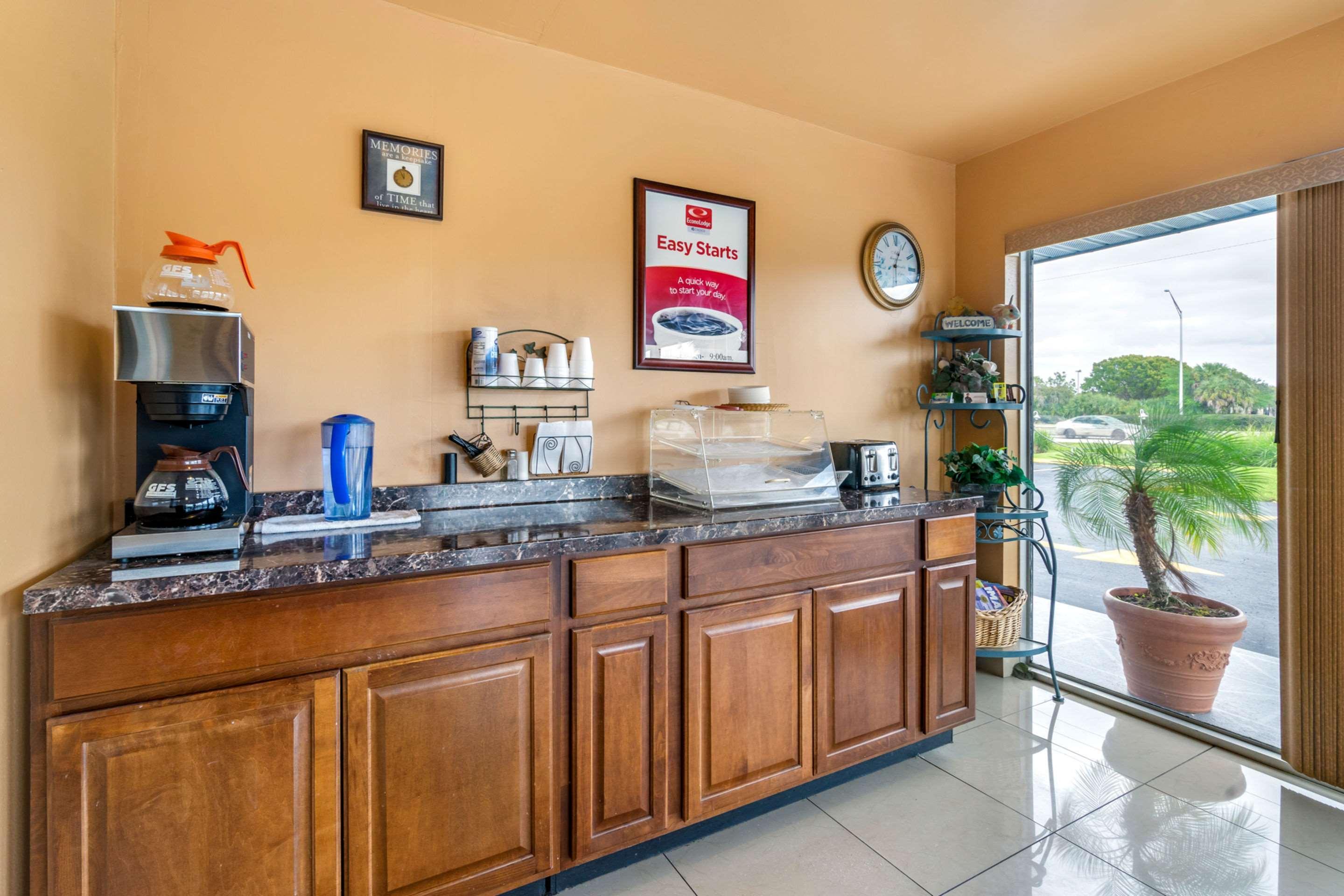 נורת' פורט מיירס Econo Lodge North מראה חיצוני תמונה